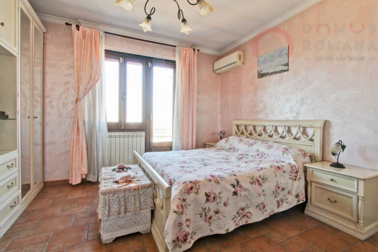 MARINO – VIA DEI MILLE